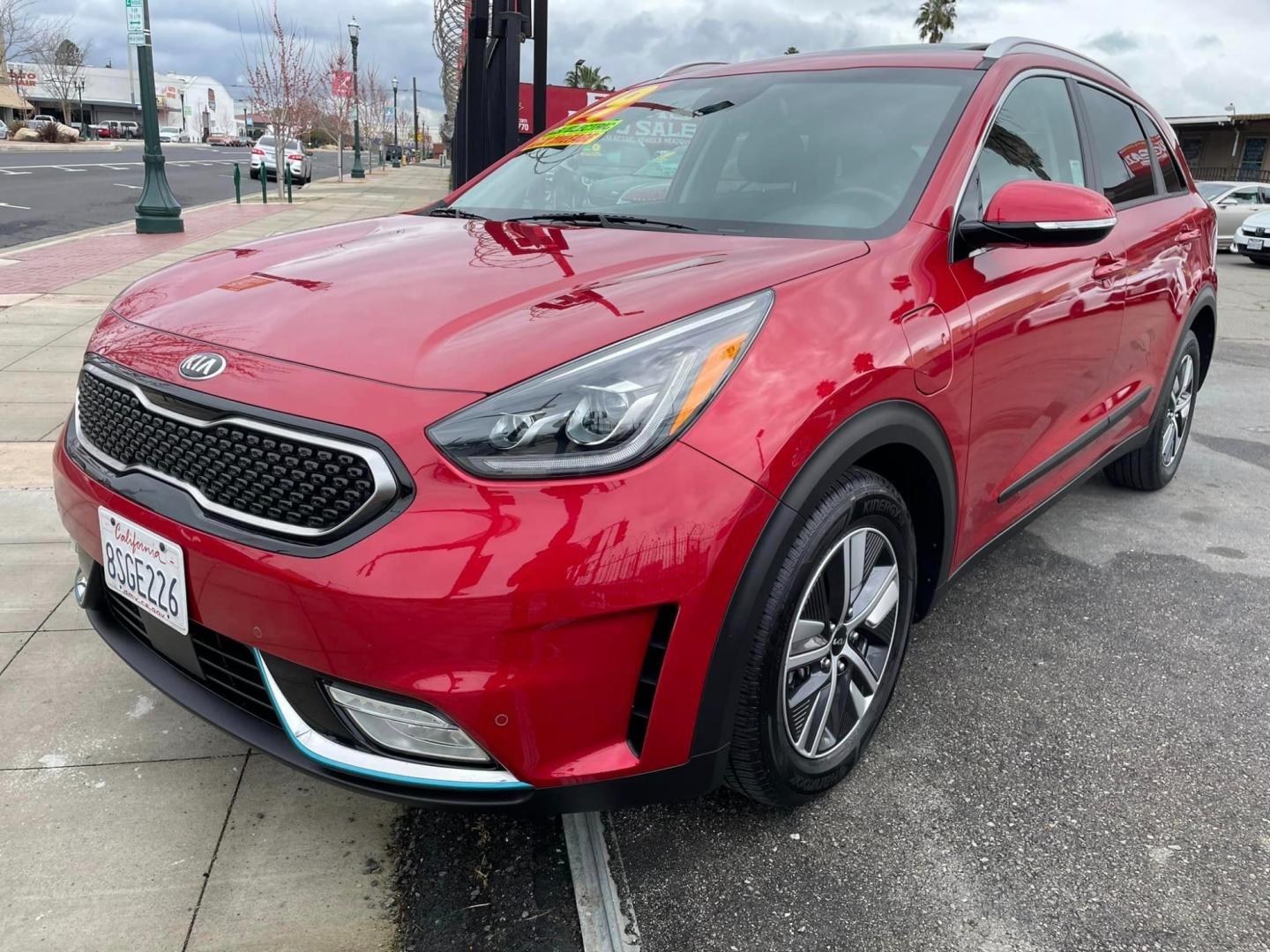 2019 RED /BLACK Kia Niro Plug In Hybrid (KNDCC3LD4K5) , located at 744 E Miner Ave, Stockton, CA, 95202, (209) 944-5770, 37.956863, -121.282082 - Photo#3